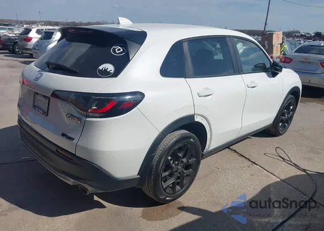 2024 Honda Hr-V Awd Sport/Awd Sport W/O Bsi z USA, uszkodzony, nr VIN 3CZRZ2H54RM732550